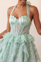 Laden Sie das Bild in den Galerie-Viewer, Halter-Ausschnitt A-Linie mintgrünes, transparentes Korsett, Blumen-Rüschen-Homecoming-Kleid mit Schnürung hinten
