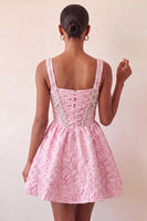Laden Sie das Bild in den Galerie-Viewer, A-Linie hellviolettes quadratisches Korsett, Jacquard-Spitzen-Rücken-Perlen-Homecoming-Kleid