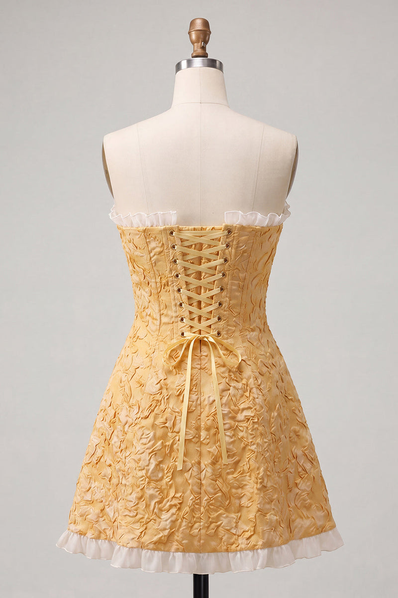 Laden Sie das Bild in den Galerie-Viewer, Sweetheart Yellow Jacquard A-Line Rüschen-Back-Homecoming-Kleid mit Schlitz