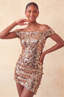 Laden Sie das Bild in den Galerie-Viewer, Glitzerndes Champagner-Off-the-Shoulder-Bodycon-Homecoming-Kleid mit Pailletten