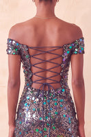 Laden Sie das Bild in den Galerie-Viewer, Glitzerndes Champagner-Off-the-Shoulder-Bodycon-Homecoming-Kleid mit Pailletten