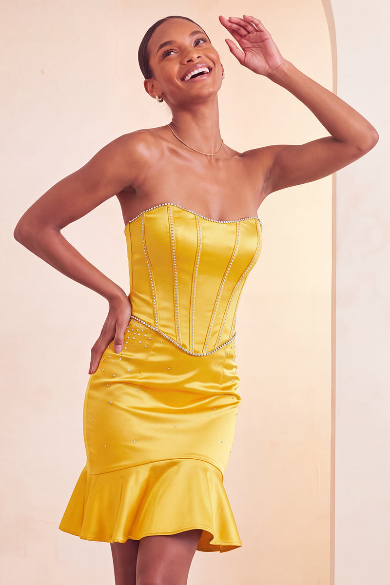 Laden Sie das Bild in den Galerie-Viewer, Trägerloses Bodycon Lake Blue Perlen-Kurzes Homecoming-Kleid mit Rüschen
