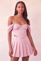 Laden Sie das Bild in den Galerie-Viewer, Off-the-shoulder hellrosa Korsett, plissiertes zweiteiliges Homecoming-Kleid mit Perlen