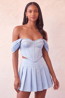 Laden Sie das Bild in den Galerie-Viewer, Off-the-shoulder hellrosa Korsett, plissiertes zweiteiliges Homecoming-Kleid mit Perlen