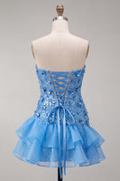 Laden Sie das Bild in den Galerie-Viewer, Blaue trägerlose Pailletten Bodycon Kurzes Homecoming-Kleid mit Rüschen