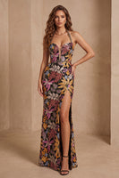 Laden Sie das Bild in den Galerie-Viewer, Schwarze Pailletten Blumen-Meerjungfrauen-Neckholderhals Langes Festliches Kleid mit Schlitz