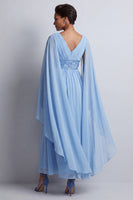 Laden Sie das Bild in den Galerie-Viewer, Himmelblaues A-Linien-Chiffon-V-Ausschnitt-Midi-Mutter-der-Braut-Kleid mit Umhangärmeln