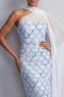 Laden Sie das Bild in den Galerie-Viewer, Eine Schulter hellblaue Meerjungfrauenpailletten Midi Mutter der Braut Kleid mit Seitenumhang