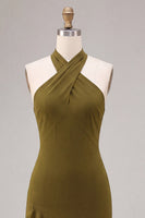 Laden Sie das Bild in den Galerie-Viewer, Chiffon Olive A-Linie Neckholder-Midi-Kleid mit Rüschen