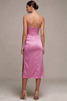 Laden Sie das Bild in den Galerie-Viewer, Fuchsia Satin mit Meerjungfrauen-Spaghettiträgern Midi-Kleid mit Schlitz