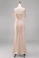 Laden Sie das Bild in den Galerie-Viewer, Leichtes Champagner-Kaltschulter-Meerjungfrauen-Midi-Kleid