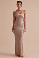 Laden Sie das Bild in den Galerie-Viewer, Meerjungfrauen-Dusty Rose Satin-Spaghettiträger Maxikleid mit Halsschal