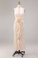 Laden Sie das Bild in den Galerie-Viewer, Chiffon-Aprikosen-Meerjungfrauen-Neckholderhals mit gerafftem Midi-Kleid mit Rüschen und 3D-Blume