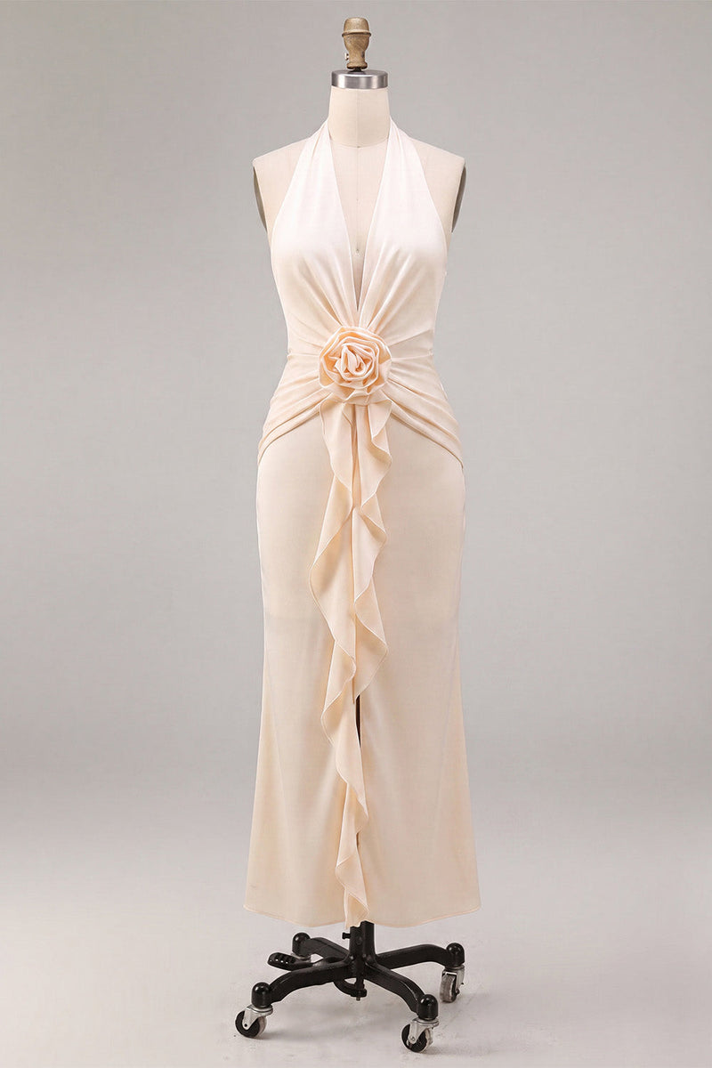 Laden Sie das Bild in den Galerie-Viewer, Chiffon-Aprikosen-Meerjungfrauen-Neckholderhals mit gerafftem Midi-Kleid mit Rüschen und 3D-Blume