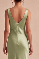 Laden Sie das Bild in den Galerie-Viewer, Hellgrünes Meerjungfrauen-Satin-Midi-Kleid mit Meerausschnitt