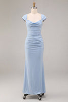 Laden Sie das Bild in den Galerie-Viewer, Himmelblaues Meerjungfrauen-Maxikleid mit Halsausschnitt