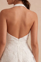 Laden Sie das Bild in den Galerie-Viewer, A-Linie Neckholderhals geblümtes kleines weißes Kleid