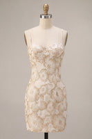 Laden Sie das Bild in den Galerie-Viewer, Ivory Bodycon Spaghetti-Träger Blumen-Jacquard-Minikleid