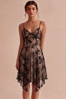 Laden Sie das Bild in den Galerie-Viewer, A-Line Ivory Spaghetti Träger Blumen Minikleid