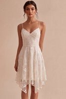 Laden Sie das Bild in den Galerie-Viewer, A-Line Ivory Spaghetti Träger Blumen Minikleid