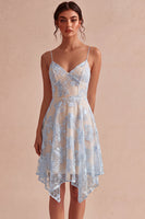 Laden Sie das Bild in den Galerie-Viewer, A-Line Ivory Spaghetti Träger Blumen Minikleid