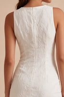 Laden Sie das Bild in den Galerie-Viewer, Rundhals Bodycon geblümtes kleines weißes Kleid mit Schlitz