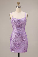 Laden Sie das Bild in den Galerie-Viewer, Pflaumenfarbener Bodycon Spaghettiträger Korsettpailletten Homecoming-Kleid mit Schleife