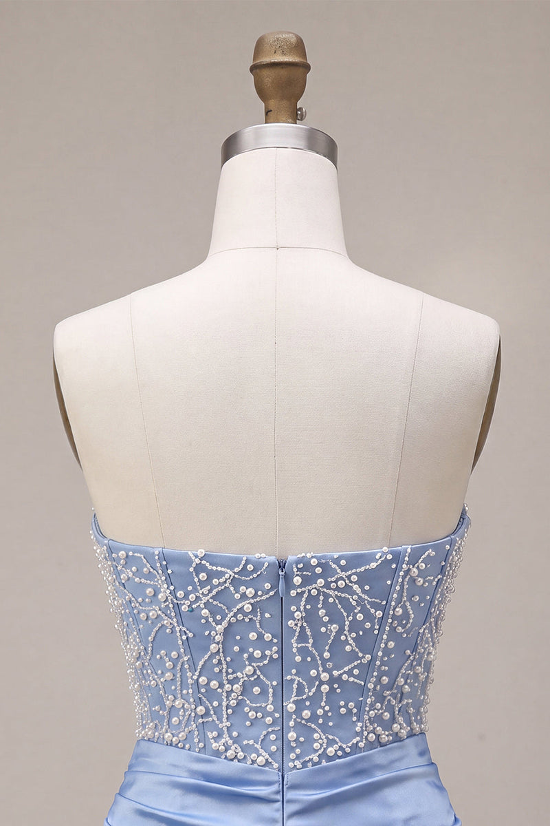 Laden Sie das Bild in den Galerie-Viewer, Himmelblaues, trägerloses Satin-Perlmutt-Kurz-Homecoming-Kurzkleid