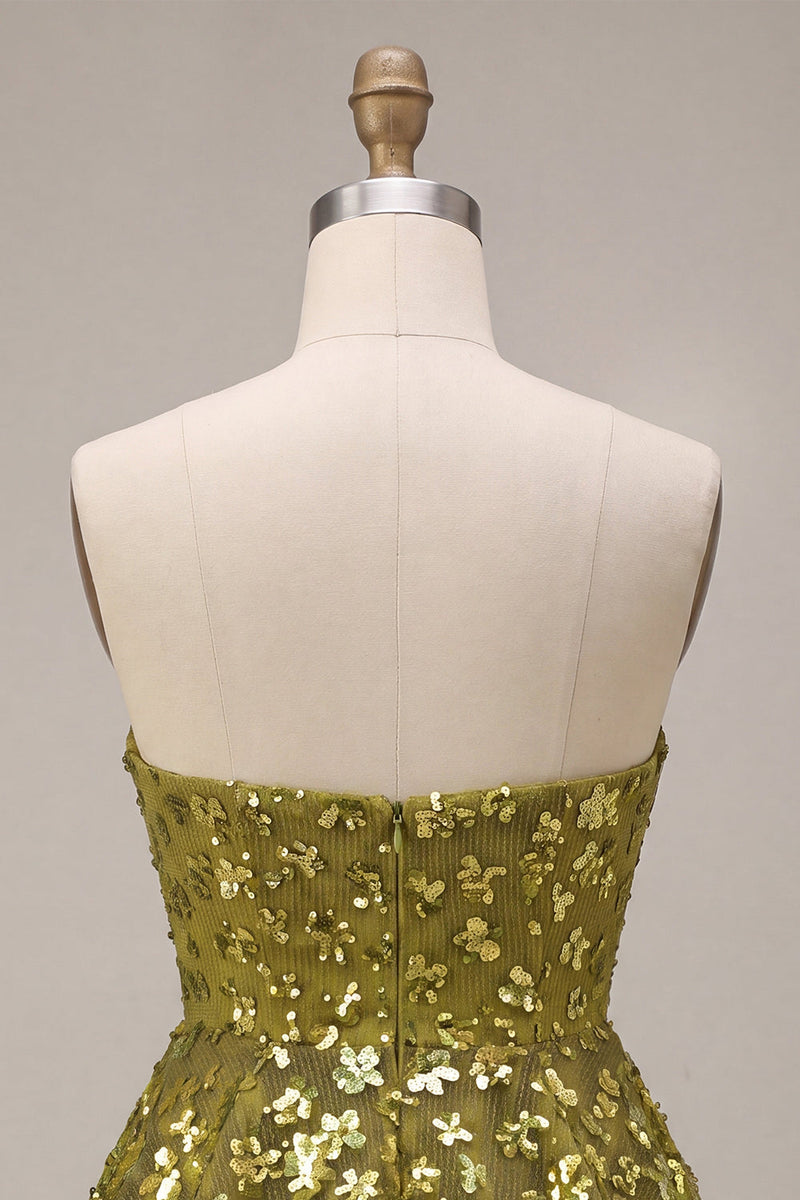 Laden Sie das Bild in den Galerie-Viewer, Olivfarbenes A-Linien gestuftes, trägerloses Pailletten-Kurzes Homecoming-Kleid