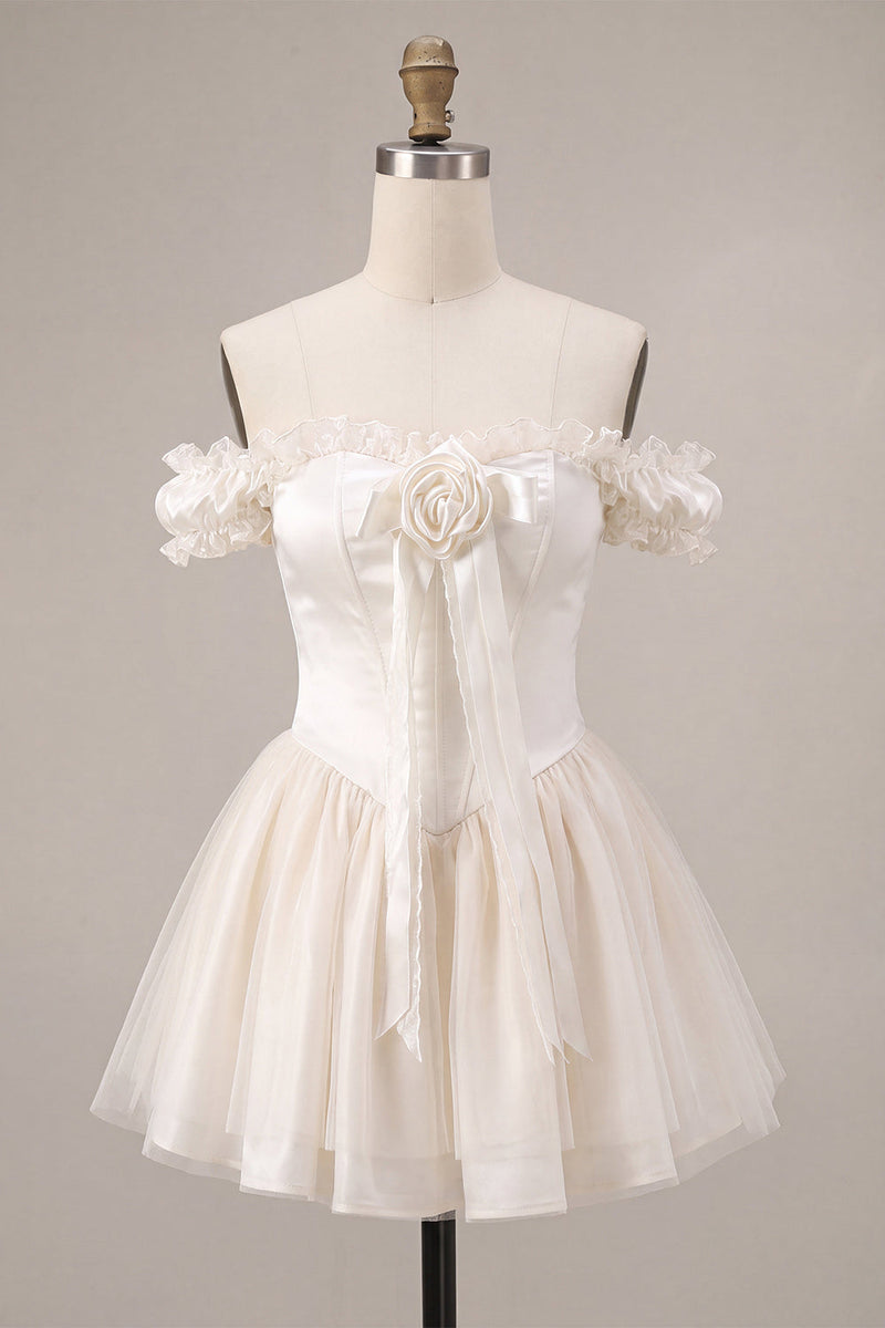 Laden Sie das Bild in den Galerie-Viewer, Elfenbeinfarbenes A-Linien-Korsett-Satin-Homecoming-Kleid mit Rüschen