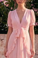 Laden Sie das Bild in den Galerie-Viewer, Rosa Chiffon-A-Linie V-Ausschnitt, asymmetrisches florales Midi-Kleid mit Rüschen und Puffärmeln