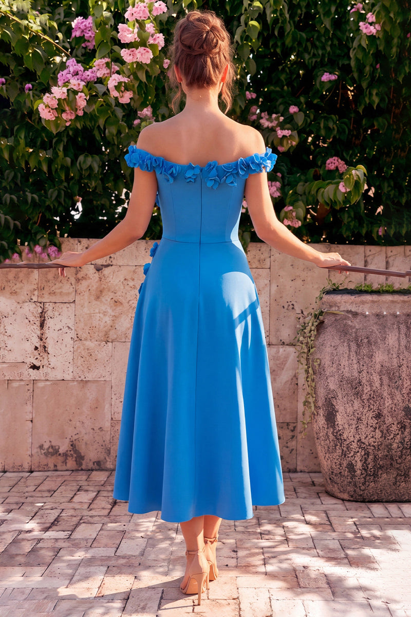 Laden Sie das Bild in den Galerie-Viewer, A-Linie blaues Midi-Kleid ohne Schulter mit 3D-Blumen