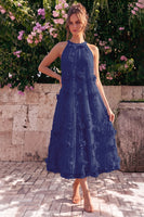 Laden Sie das Bild in den Galerie-Viewer, Hellblaues Neckholderhals-A-Linien-Midi-Kleid mit 3D-Blumen