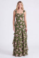 Laden Sie das Bild in den Galerie-Viewer, Grüne Blume A-Linien mit gestuftem Chiffon mit gerafften dicken Trägern und langem Brautjungfernkleid