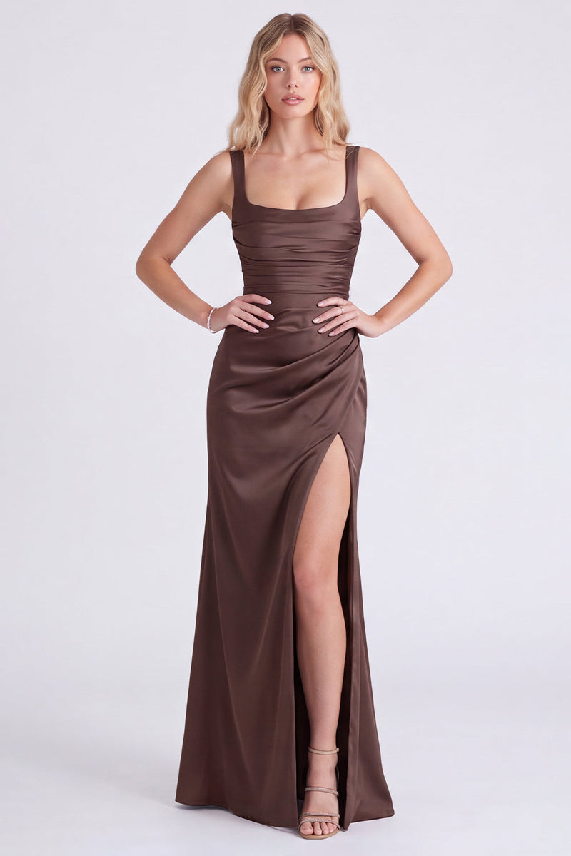 Laden Sie das Bild in den Galerie-Viewer, Espresso-Satin-Meerjungfrauen-Quadrathals-Brautjungfernkleid mit Schlitz