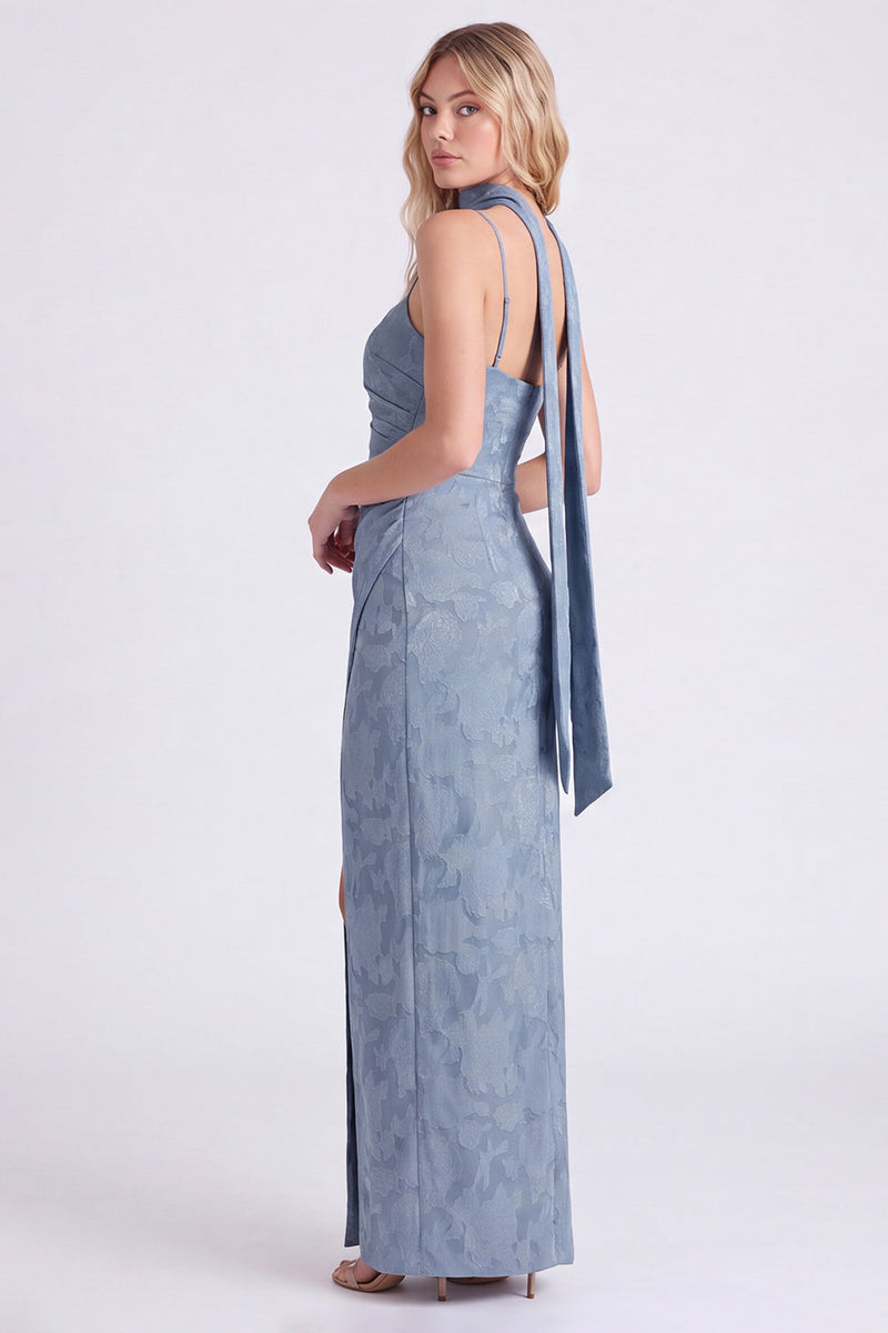 Laden Sie das Bild in den Galerie-Viewer, Staubiges Blaues Jacquard Maxi Brautjungfernkleid mit Halstuch