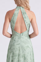 Laden Sie das Bild in den Galerie-Viewer, Salbei A-Linie Neckholder Geblümtes Chiffon Langes Brautjungfernkleid mit Schlitz
