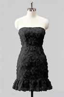 Laden Sie das Bild in den Galerie-Viewer, Hellblaues, bodycon, trägerloses, gerüschtes Blumenperlen-Homecoming-Kleid mit Schnürung hinten