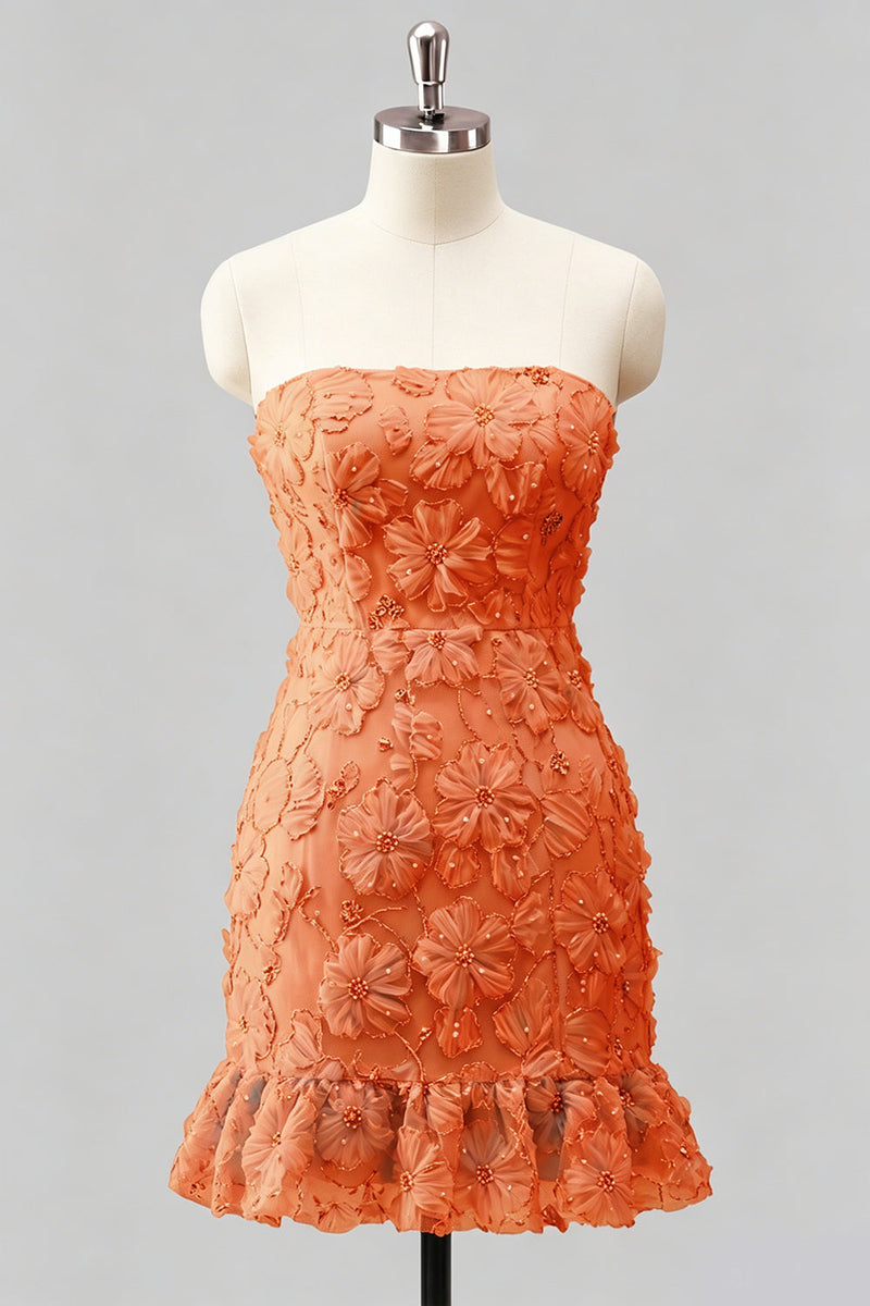 Laden Sie das Bild in den Galerie-Viewer, Hellblaues, bodycon, trägerloses, gerüschtes Blumenperlen-Homecoming-Kleid mit Schnürung hinten