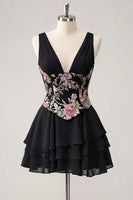 Laden Sie das Bild in den Galerie-Viewer, A-Linie pinkes Blumen-V-Ausschnitt-Pailletten-Homecoming-Kleid mit Spitze hinten