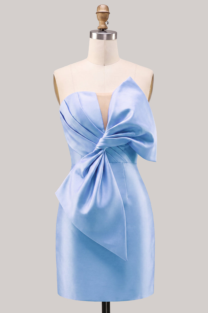 Laden Sie das Bild in den Galerie-Viewer, Blaues satinfarbenes, strapless gerafftes, enges Homecoming-Kleid mit Schleife