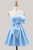 Laden Sie das Bild in den Galerie-Viewer, A-Linie Narzissen-Satin-Trägerloses, gerafftes Spitzen-Heimkehrkleid mit Schleife