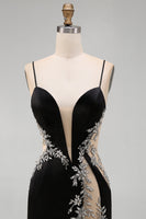 Laden Sie das Bild in den Galerie-Viewer, Schwarzes Bodycon Blumen Spaghettiträger Kurzes Abendkleid mit Strass