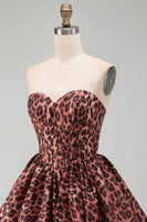 Laden Sie das Bild in den Galerie-Viewer, Sweetheart Leopard A-Line Korsett-Bubble-Hem-Homecoming-Kleid mit Spitze hinten