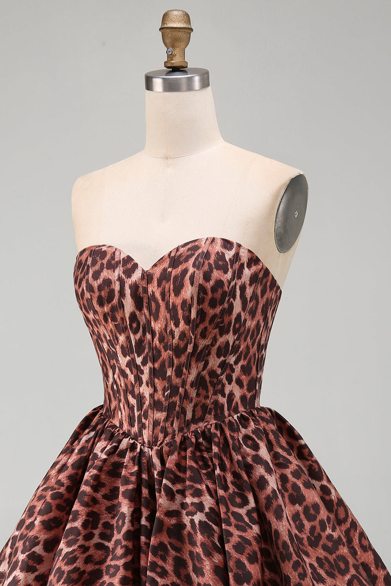 Laden Sie das Bild in den Galerie-Viewer, Sweetheart Leopard A-Line Korsett-Bubble-Hem-Homecoming-Kleid mit Spitze hinten
