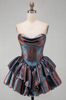 Laden Sie das Bild in den Galerie-Viewer, Irisierendes metallisches Trägerloses Korsett mit baskischer Taille Homecoming-Kleid mit Rüschen