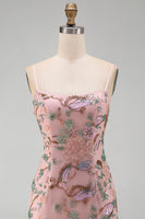 Laden Sie das Bild in den Galerie-Viewer, Rosa Blumenstickerei Bodycon Schnürung hinten Kurzes Homecoming-Kleid mit Pailletten