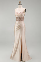 Laden Sie das Bild in den Galerie-Viewer, Champagner-Meerjungfrauen-Satin-Korsett, langes Abschlussballkleid mit Schlitz