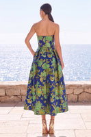 Laden Sie das Bild in den Galerie-Viewer, Rosa blumiges trägerloses A-Linie Jacquard Midi-Kleid