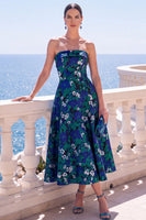 Laden Sie das Bild in den Galerie-Viewer, A-Line Jacquardblaues trägerloses Blumen-Midi-Kleid
